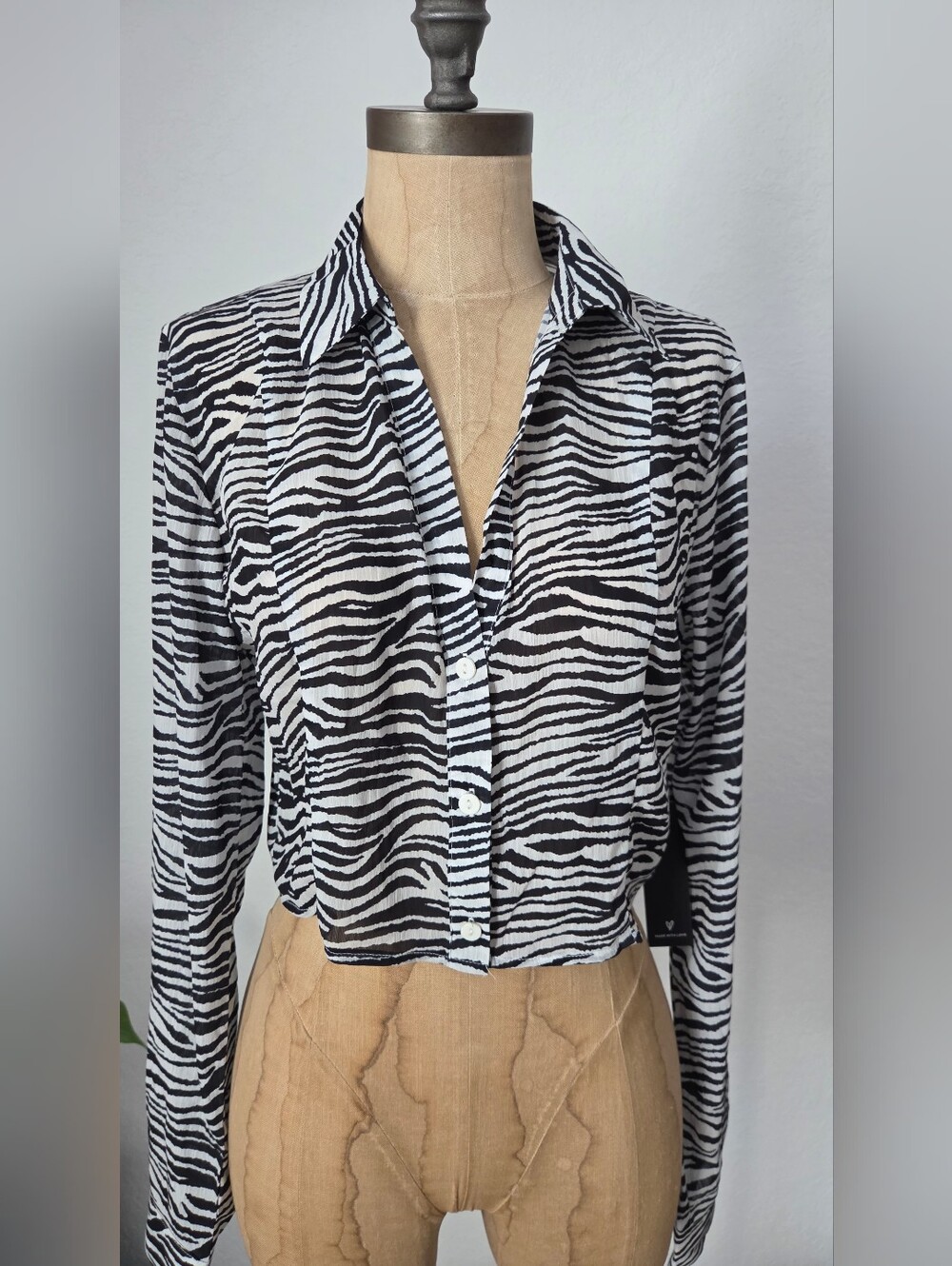 Lulu's Black & White Zebra-Print Button-Down Crop Shirt